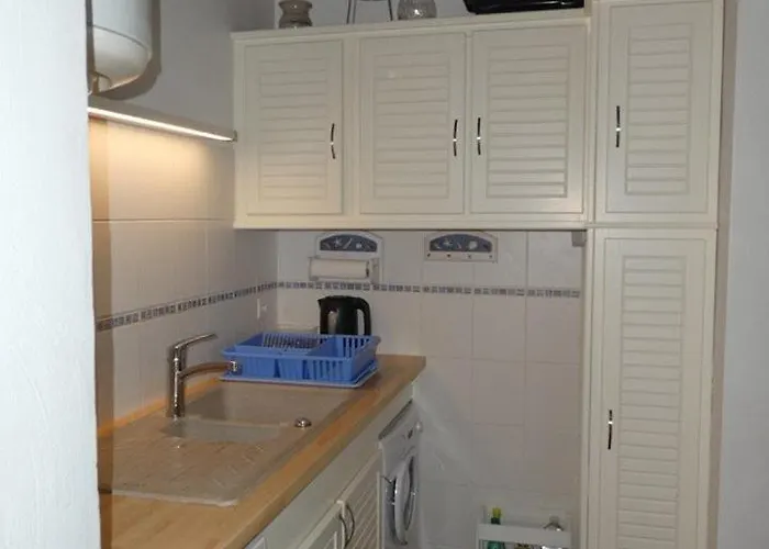 Ba000-08b 3 Pièces- 6 Couchages * Barbâtre